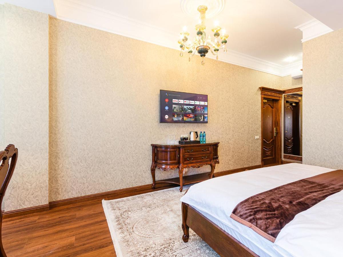 Gregory Hotel Dendrarium Park Kişinev Dış mekan fotoğraf
