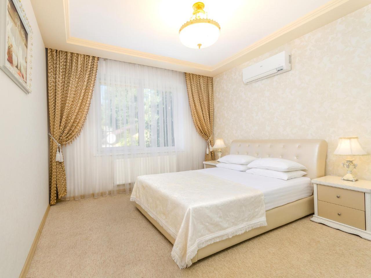 Gregory Hotel Dendrarium Park Kişinev Dış mekan fotoğraf